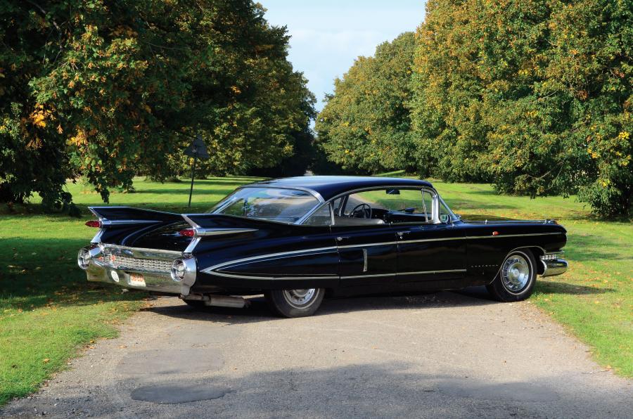  Cadillac Series 60 Special Sedan 1959 года  (фото 9 из 9)